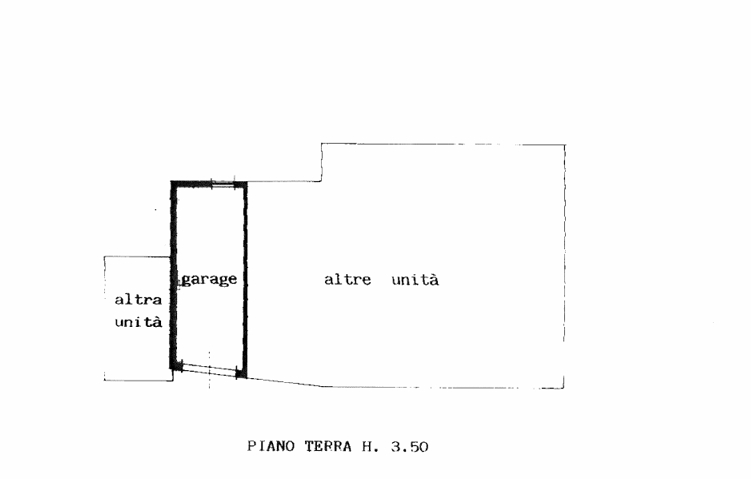 In zona comoda a tutti i servizi, proponiamo in vendita appartamento al piano terra con ingresso ...