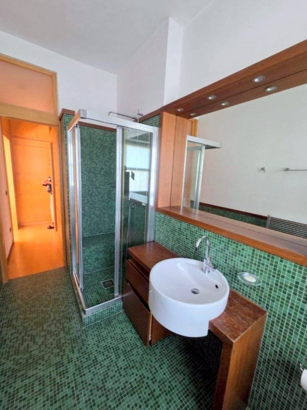 2 CAMERE AMPIO IN PIAZZA INSUREZZIONE €.450.000 - rif.MG009

Scopri questo splendido appartamento...