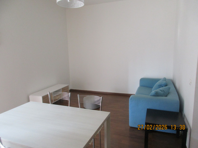 Per maggiori informazioni mandare una mail con vostri dati e referenze all'indirizzo: riccardoage...