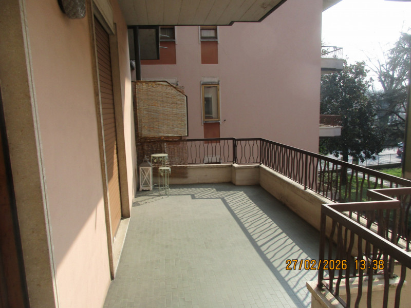 Per maggiori informazioni mandare una mail con vostri dati e referenze all'indirizzo: riccardoage...