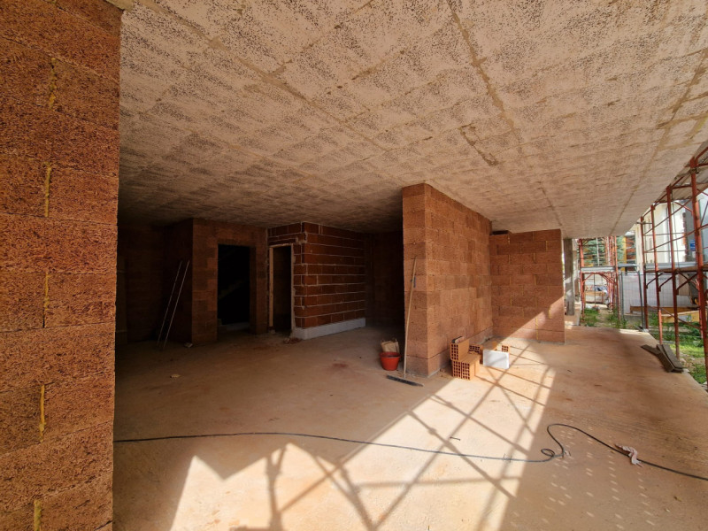 In una zona residenziale tranquilla e ben servita di Brusegana, comoda a tutti i principali servi...