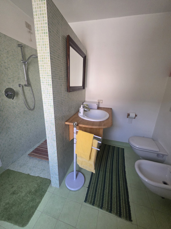 PADOVA in quartiere ARCELLA/SAN LORENZO, zona residenziale comoda ai servizi e ben collegata al c...