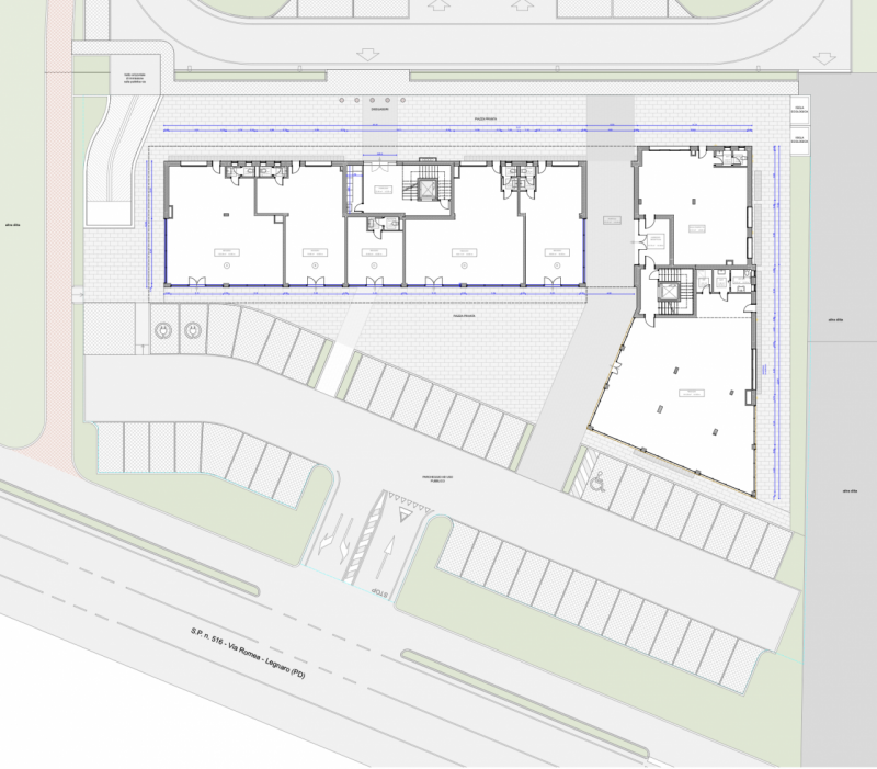 Lungo la strada statale Romea, a pochi passi dal centro di Legnaro, che collega Piove di Sacco a ...