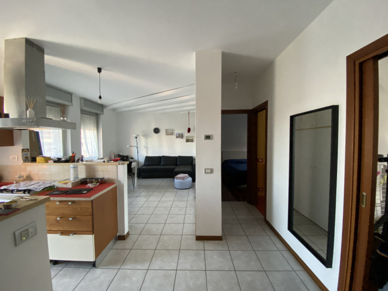 DUEVILLE - Povolaro: in zona centrale, MIDI APPARTAMENTO con soggiorno e angolo cottura, bagno, c...