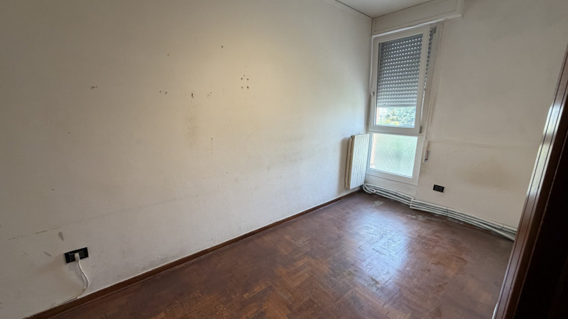 Appartamento quadrilocale situato nel centro di Vigonovo, una delle zone più vivaci e comoda ai s...