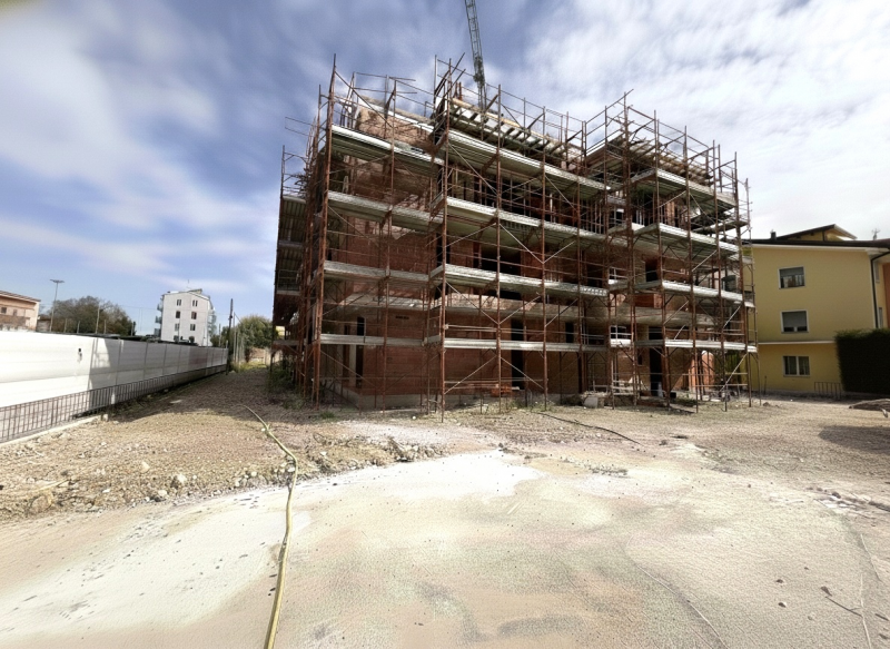 In una zona residenziale tranquilla di Brusegana, comoda a tutti i principali servizi e a pochi m...