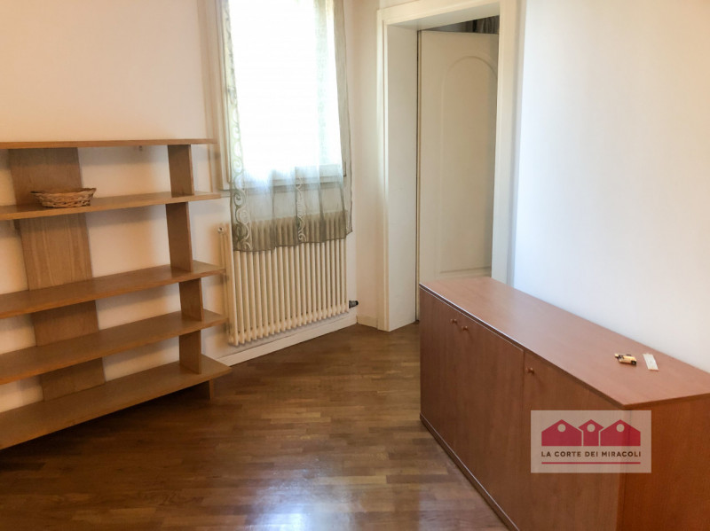 SOLO CONTRATTO 3+2 CON RESIDENZA - DISPONIBILE DA APRILE 2026 - VICENZA: CENTRO STORICO BICAMERE ...
