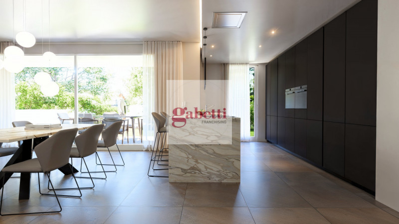 SAN PIETRO DI STRA proponiamo in contesto signorile appartamento al
PIANO TERRA composto di  ingr...