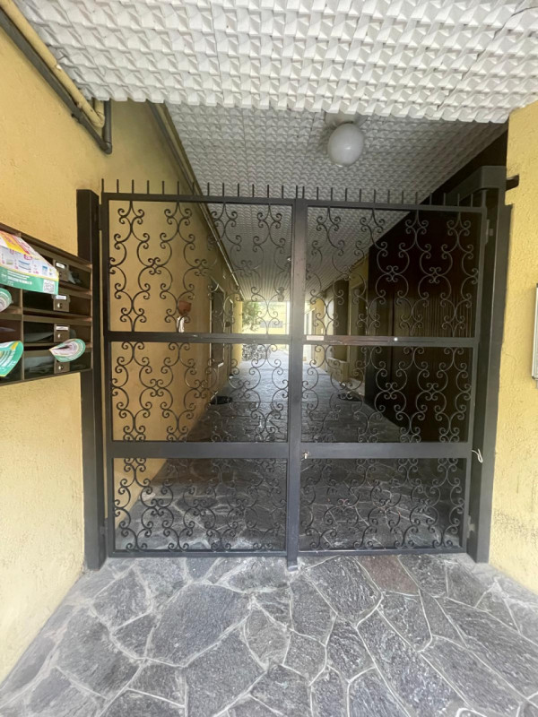 Padova, affittasi appartamento bilocale completamente arredato al terzo piano servito da ascensor...