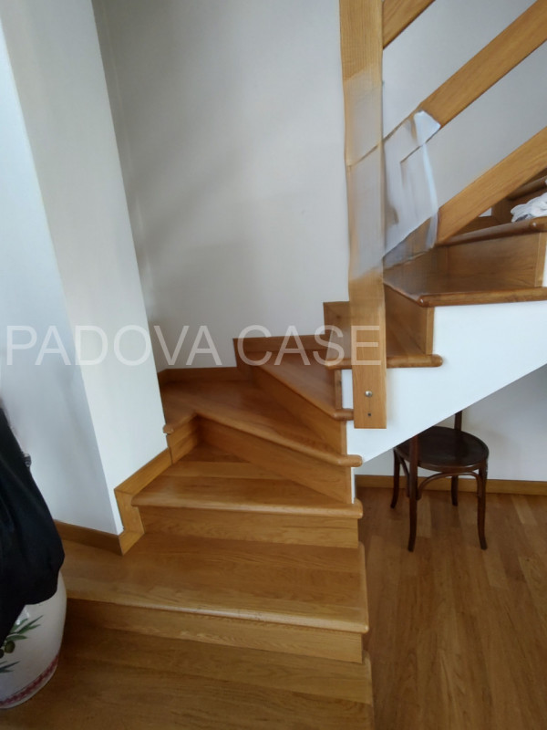 SAVONAROLA – PORTA TRENTO | ATTICO CON TERRAZZA 50 MQ E VISTA PANORAMICA SUL CENTRO STORICO

Scop...