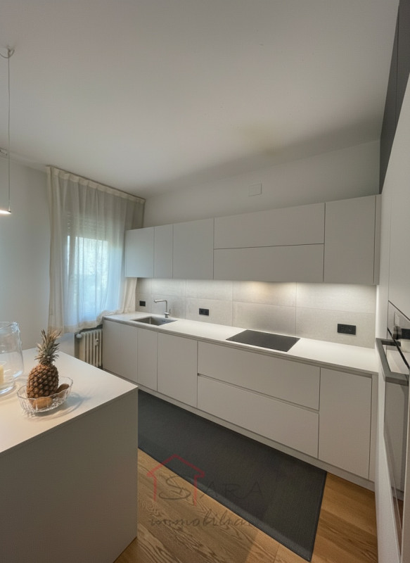 Nel cuore del Centro Storico di Padova, Sara Immobiliare propone in vendita un elegante appartame...