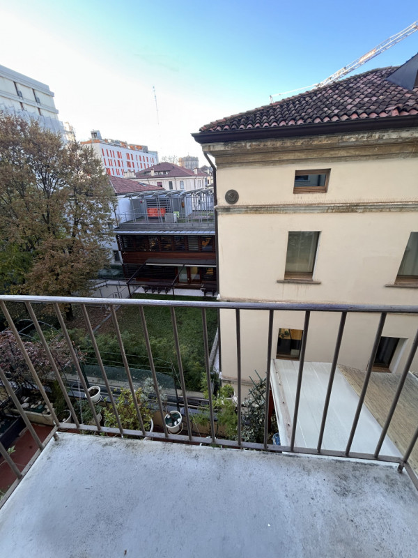 Padova Corso del Popolo Nicoletta Dardilli di AD Casa Padova propone in vendita ufficio trasforma...