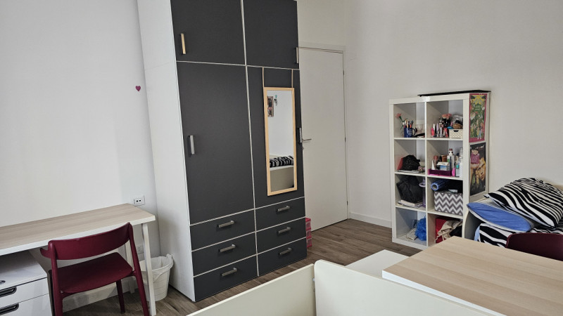 ARCELLA - SANT' ANTONINO (Padova). Se sei una ragazza Erasmus o una ragazza che lavora alla ricer...