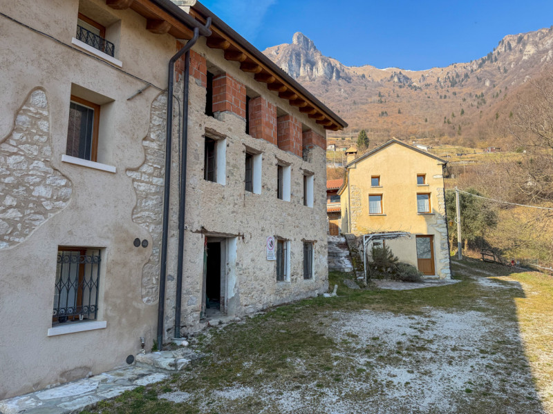 (Per INFO VITTORIO 3517343301) Nel suggestivo contesto della Valle di Schievenin, all’interno di ...