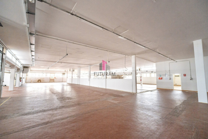 QUINTO VICENTINO - RIF.626FUTURAM - PER INFO 0444/310220
A soli 4 km dal casello autostradale di ...