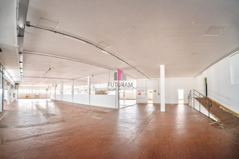 QUINTO VICENTINO - RIF.626FUTURAM - PER INFO 0444/310220
A soli 4 km dal casello autostradale di ...