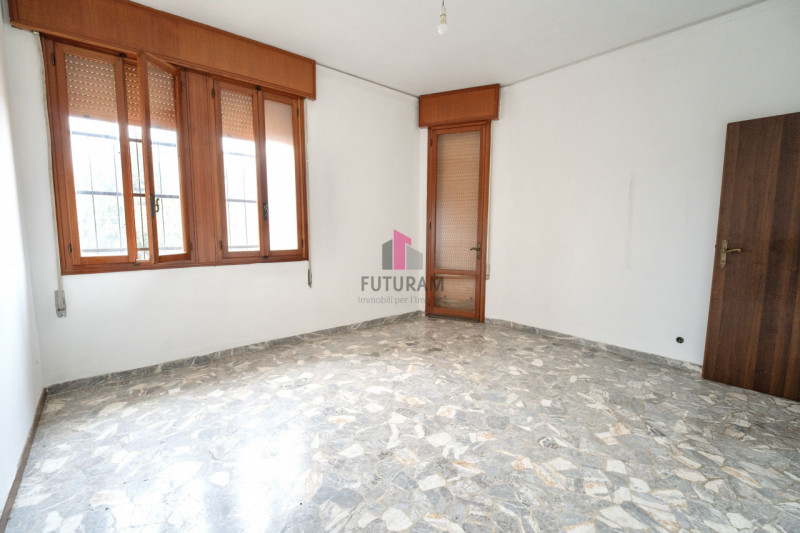 QUINTO VICENTINO - RIF.626FUTURAM - PER INFO 0444/310220
A soli 4 km dal casello autostradale di ...