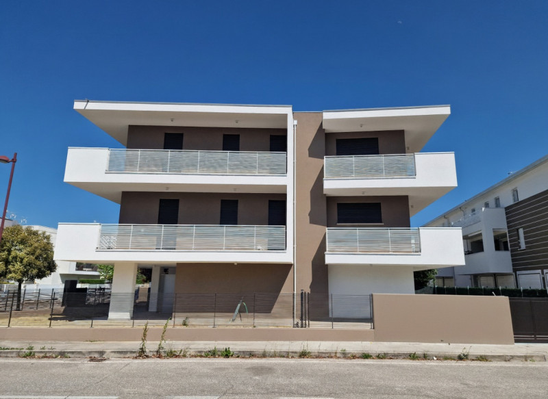 In una delle aree residenziali più apprezzate di Sarmeola di Rubano, a pochi minuti da Padova, na...