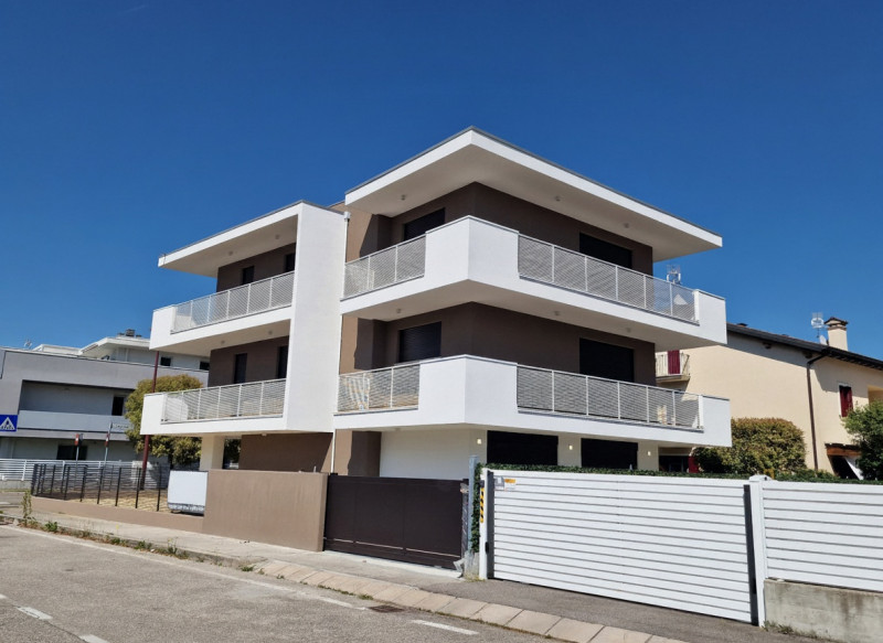 In una delle aree residenziali più apprezzate di Sarmeola di Rubano, a pochi minuti da Padova, na...