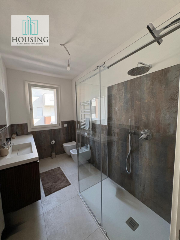 Nel Comune di Montegrotto Terme, proponiamo un appartamento di nuova costruzione, completamente a...