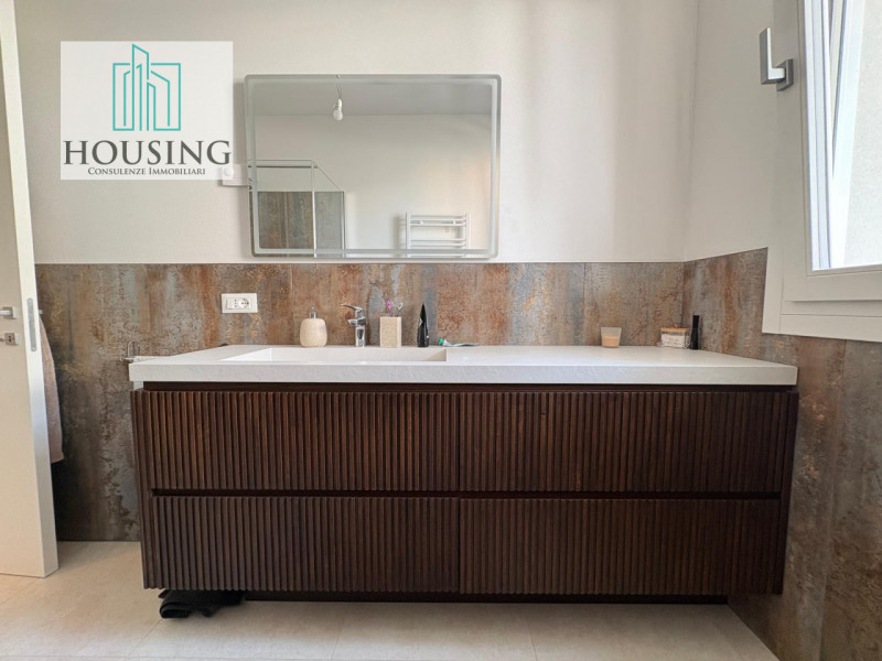 Nel Comune di Montegrotto Terme, proponiamo un appartamento di nuova costruzione, completamente a...