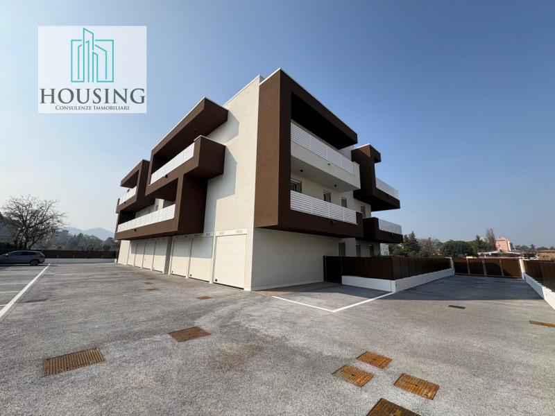 Nel Comune di Montegrotto Terme, proponiamo un appartamento di nuova costruzione, completamente a...