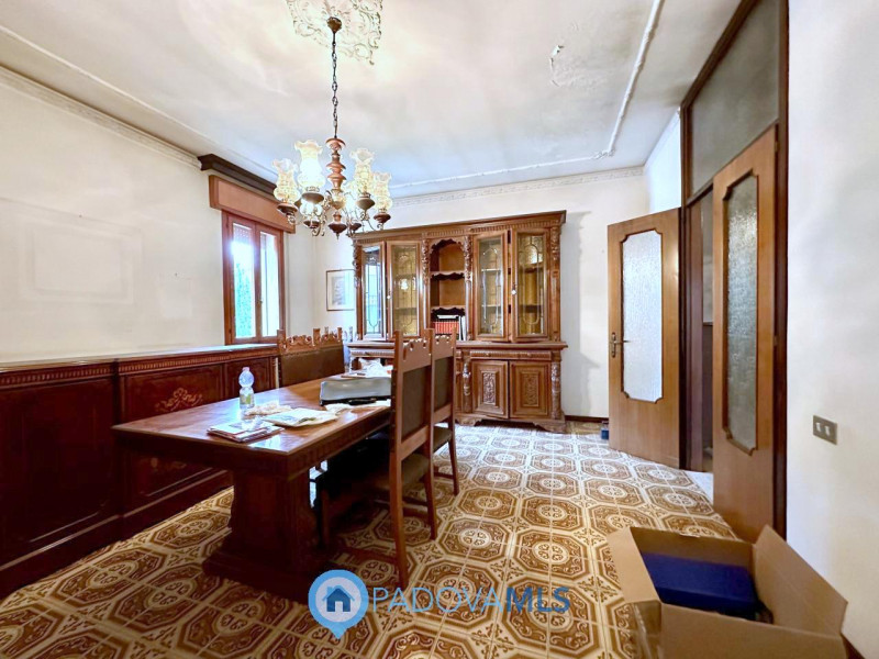 Immobile in esclusiva al Gruppo Padova MLS

In zona molto centrale, comoda a tutti i servizi, si ...