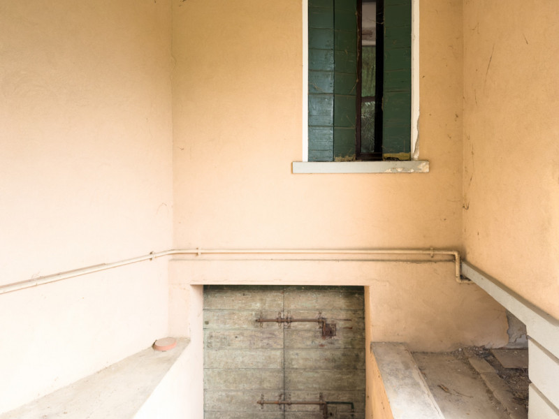 (Per INFO Vittorio 3517343301) Nel verde di Montebelluna proponiamo in vendita un’interessante pa...