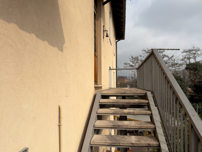 (Per INFO Vittorio 3517343301) Nel verde di Montebelluna proponiamo in vendita un’interessante pa...