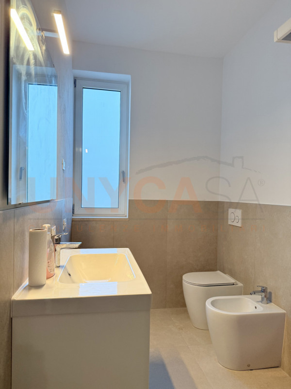 MONTEGALDA: spaziosissimo appartamento posizionato al quarto piano di una palazzina servita da as...