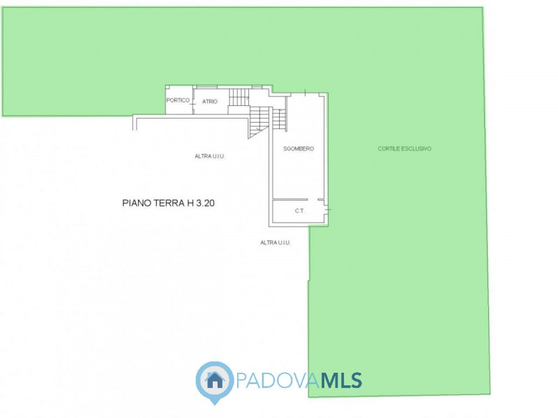 Porzione di bifamiliare al piano primo di ampie dimensioni con giardino privato

Immobile in escl...