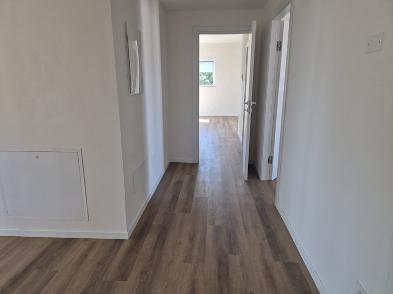 IN ZONA CENTRO SPORT PALLADIO, AMPIO APPARTAMENTO IN BIFAMILIARE CON GIARDINO, TAVERNA E GARAGE-R...