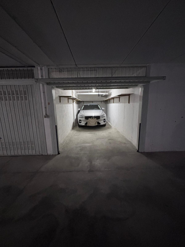 Sei alla ricerca di un garage comodo e spazioso nella zona di Abano Terme? Ti proponiamo in affit...