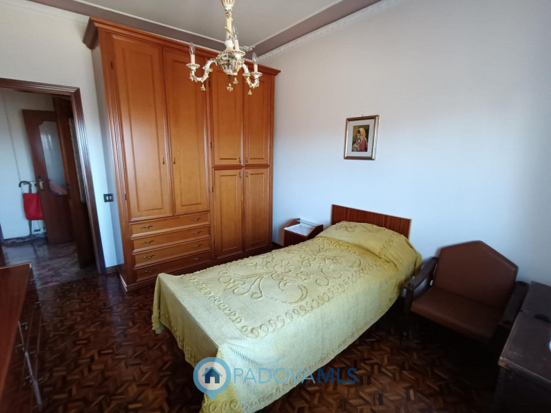 Crocefisso - Casa singola con terreno di circa 1400 mq

Immobile in esclusiva al Gruppo Padova ML...