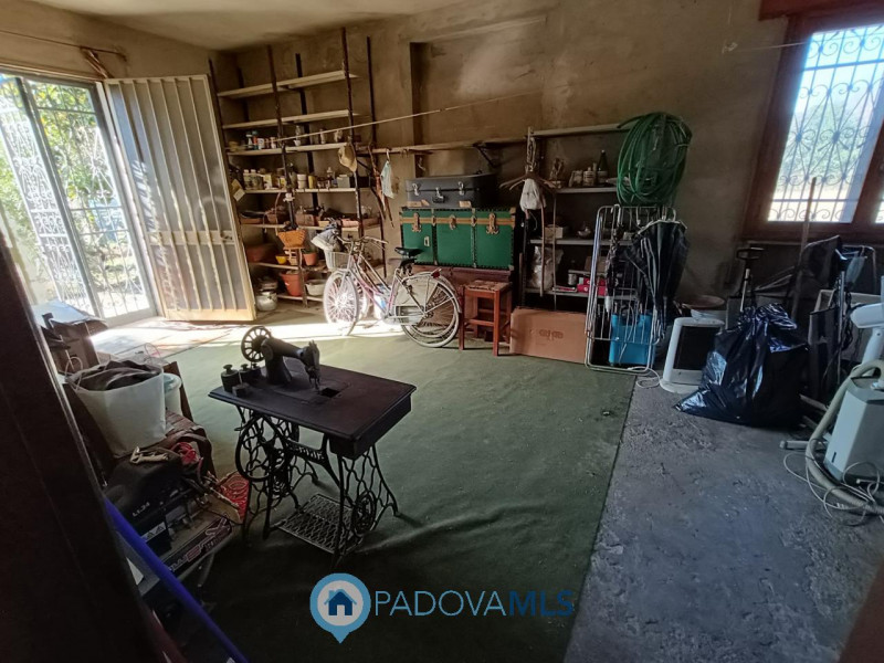 Crocefisso - Casa singola con terreno di circa 1400 mq

Immobile in esclusiva al Gruppo Padova ML...