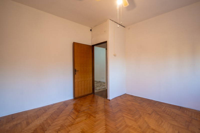 Proponiamo in vendita una rara opportunità nel cuore di Cittadella: CASA SINGOLA di circa 300 mq,...