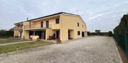 Rif. A.A.486-23

Vendita all'asta - bifamiliare su 2 livelli con giardino in data 16 aprile 2026
...