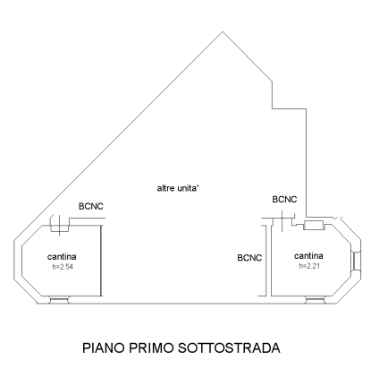Nel cuore del centro storico proponiamo in vendita una residenza di rara eleganza situata in Cont...