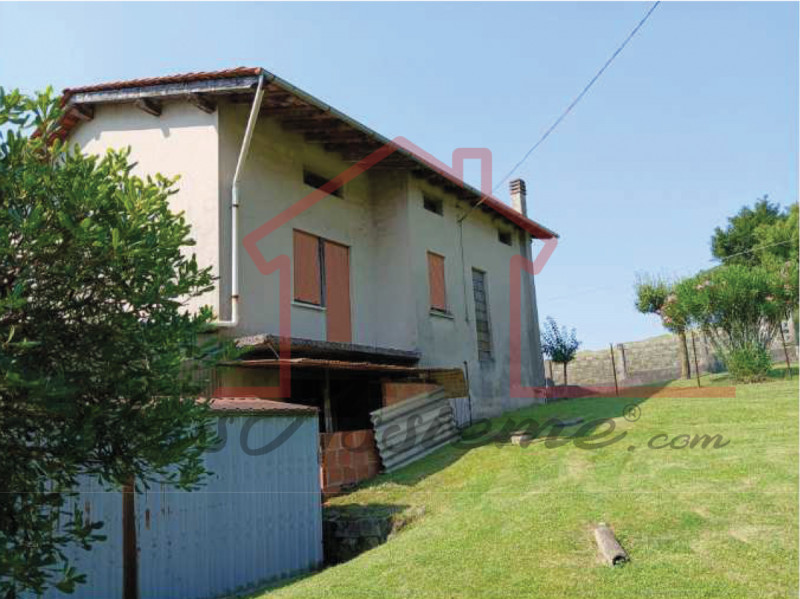 Rif. PE314625
La nostra Agenzia ha selezionato per Voi l'occasione del mese all'asta.

Proponiamo...