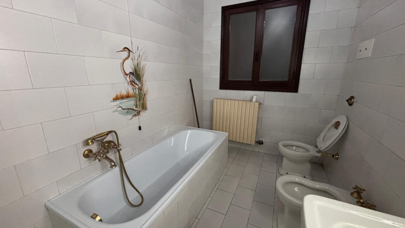 Se cerchi una casa che abbia un’anima e che ti faccia sentire abbracciato appena varchi la porta,...