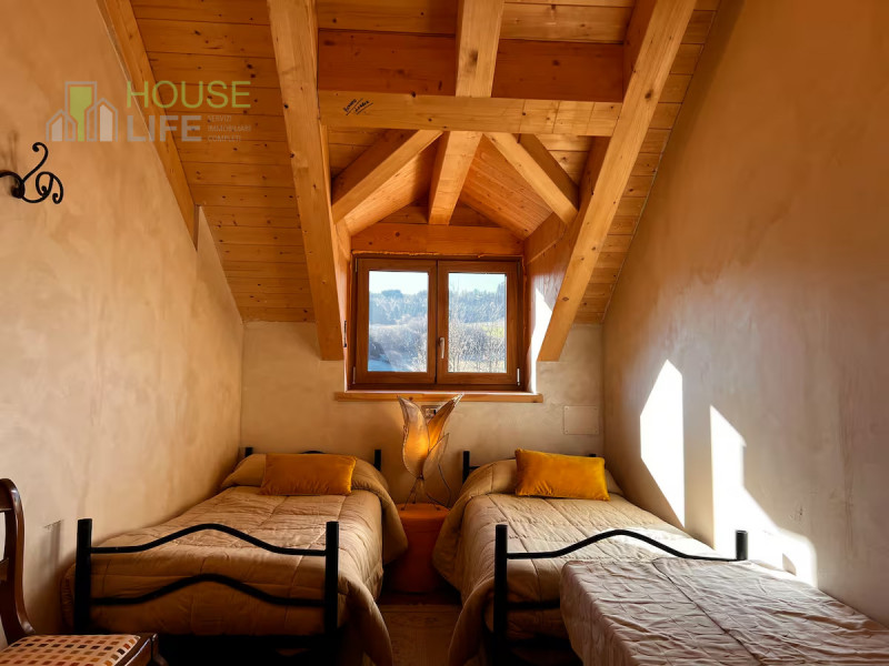 ROANA - TRESCHE CONCA - ELEGANTE CHALET DI MONTAGNA quadrilocale, tre-quattro camere, tre bagni, ...