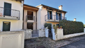 Rif. A.A.429-24

Vendita all'asta - appartamento al piano terra con garage in data 21 aprile 2026...