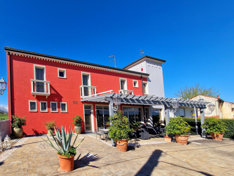 Ciao da Arcobaleno Immobiliare, oggi ti proponiamo in vendita in nostra esclusiva  a Stanghella u...