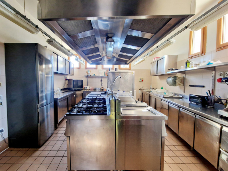 Ciao da Arcobaleno Immobiliare, oggi ti proponiamo in vendita in nostra esclusiva  a Stanghella u...