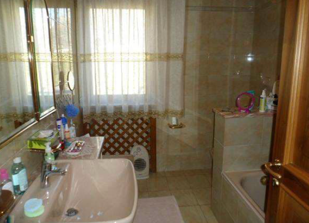 Rif. A.A.9-22

Vendita all'asta - fabbricato a destinazione mista in data 21 aprile 2026

Descriz...