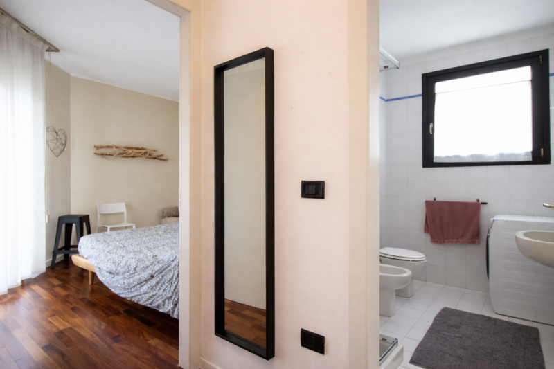 Parco Città, in uno dei contesti più serviti di Vicenza, proponiamo in vendita un grazioso mini a...