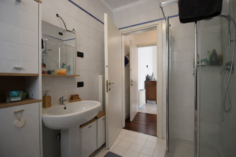 Parco Città, in uno dei contesti più serviti di Vicenza, proponiamo in vendita un grazioso mini a...