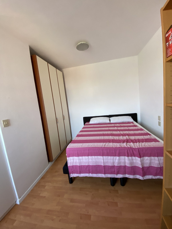 Centro Storico Piazza Garibaldi Appartamentino piano alto arredato luminoso soggiorno angolo cott...