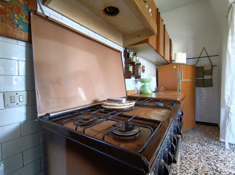 Rif. PON165 
Nel cuore di Pontelongo proponiamo in vendita una rara opportunità: una casa singola...