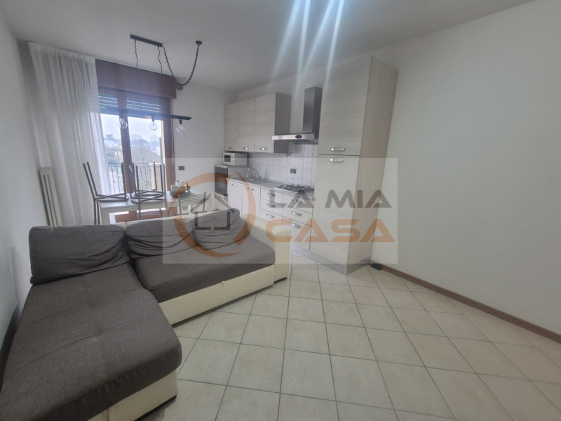 ANNUNCIO RIVOLTO A PERSONE CON REDDITI STABILI E CONTRATTO DI LAVORO A TEMPO INDETERMINATO. RICHI...